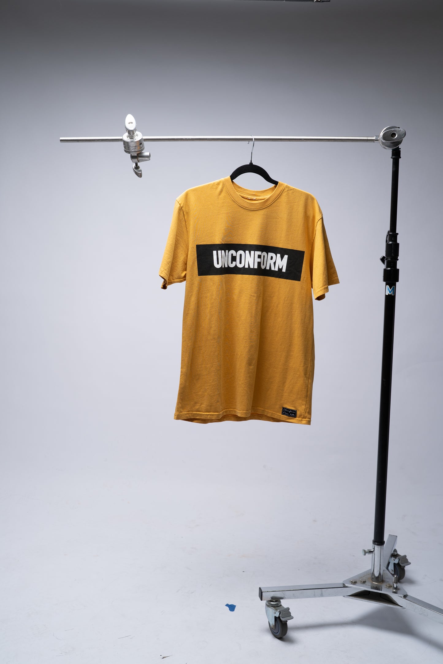 Unconform box logo Mustard