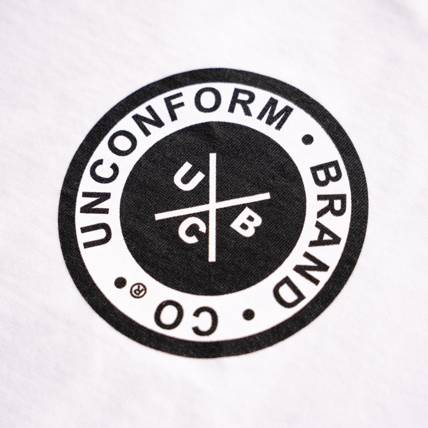 UNCONFORM Men's T-Shirt White