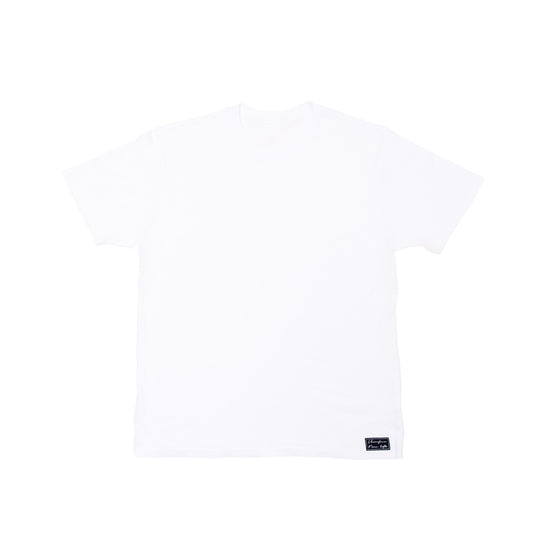 Unconform Classic White