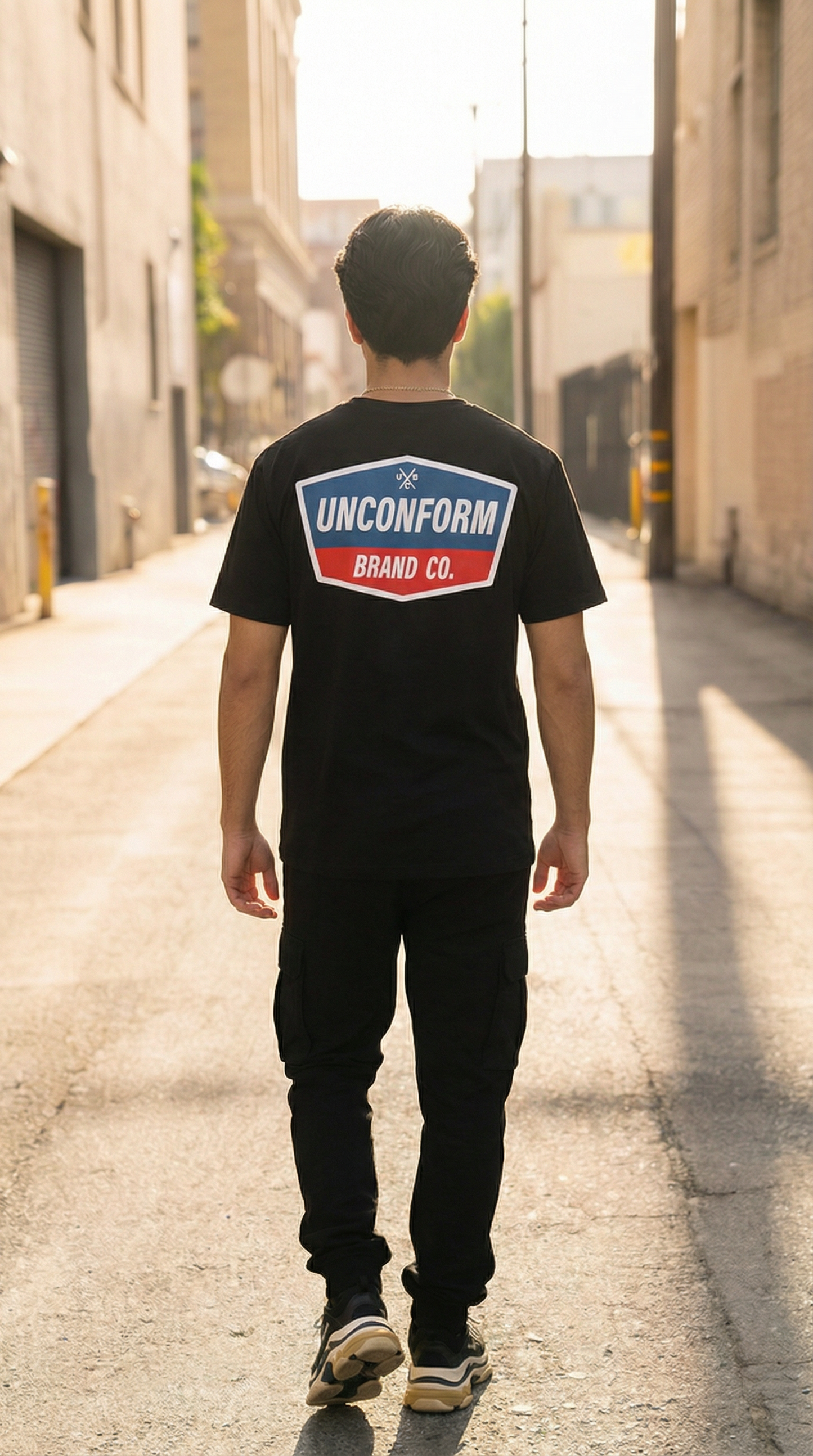 Unconform Traditional Logo Black