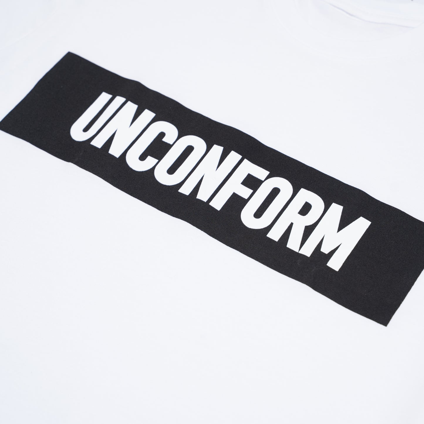 Unconform Box logo White