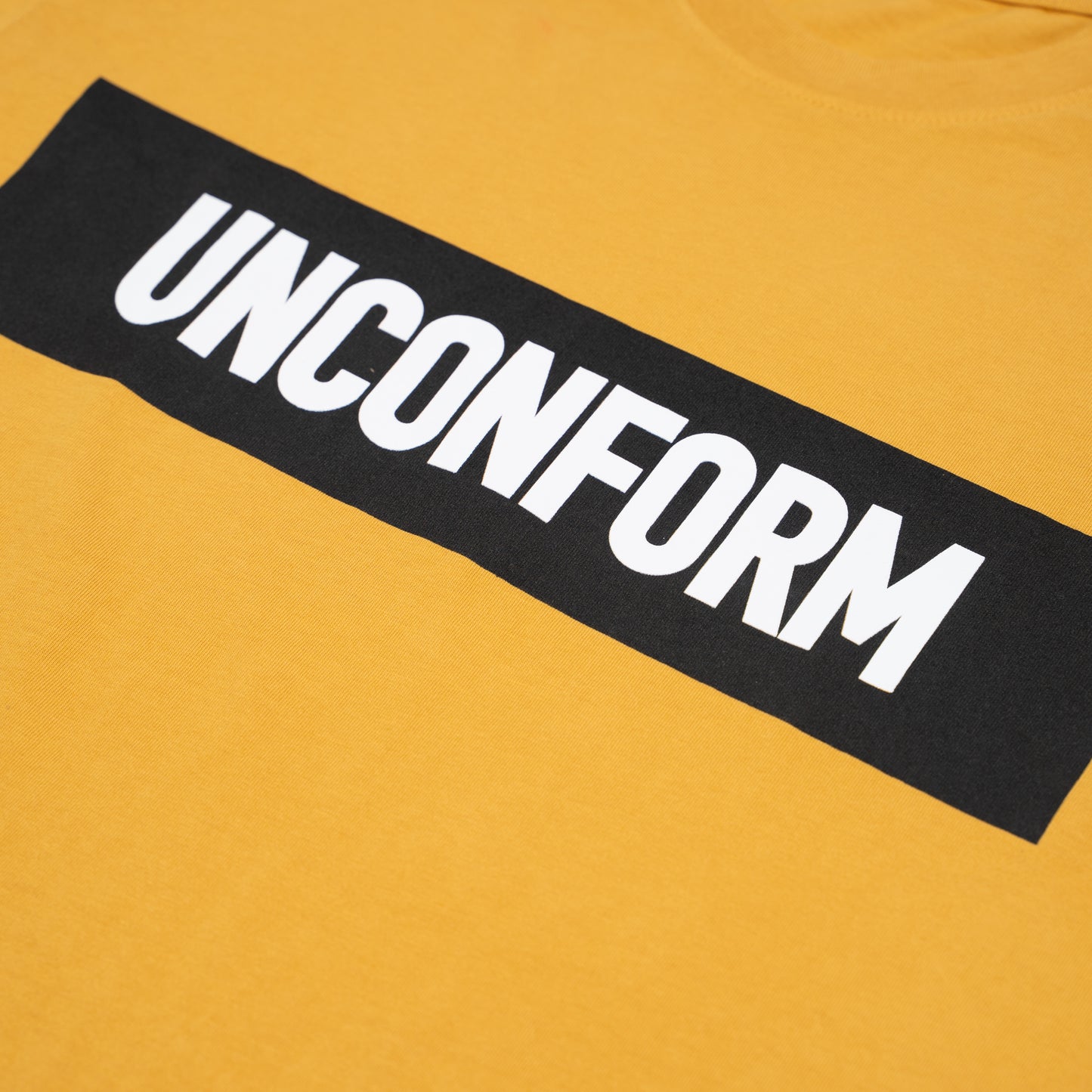 Unconform box logo Mustard