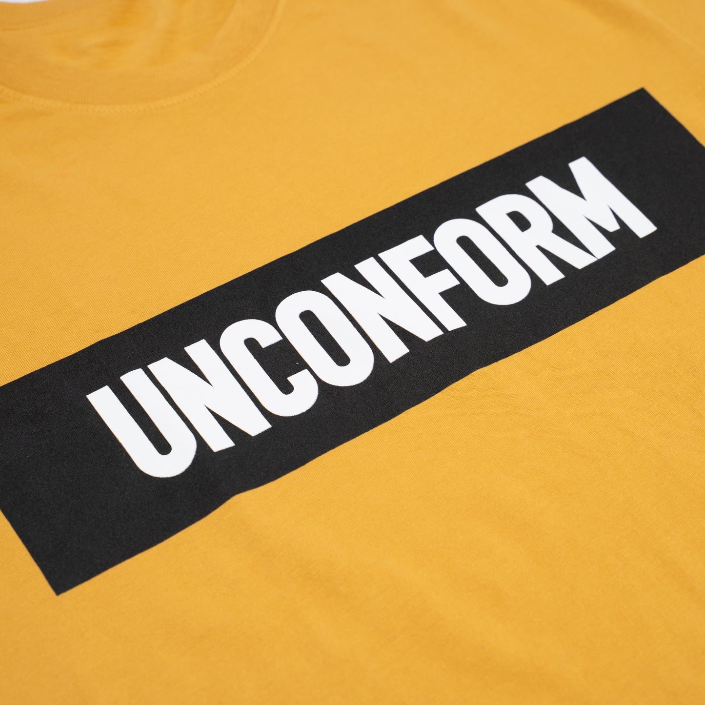 Unconform box logo Mustard